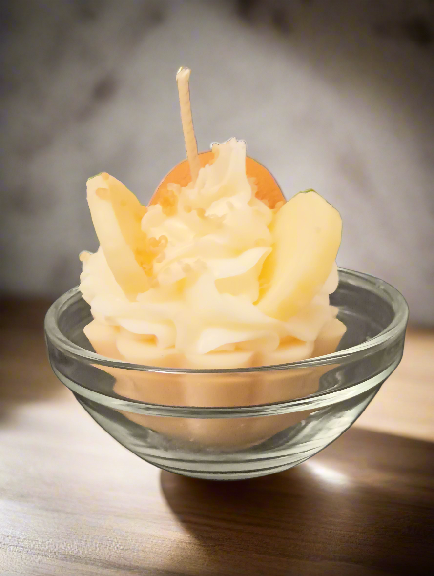 Banana Pudding Cupcake Candle (4 oz)