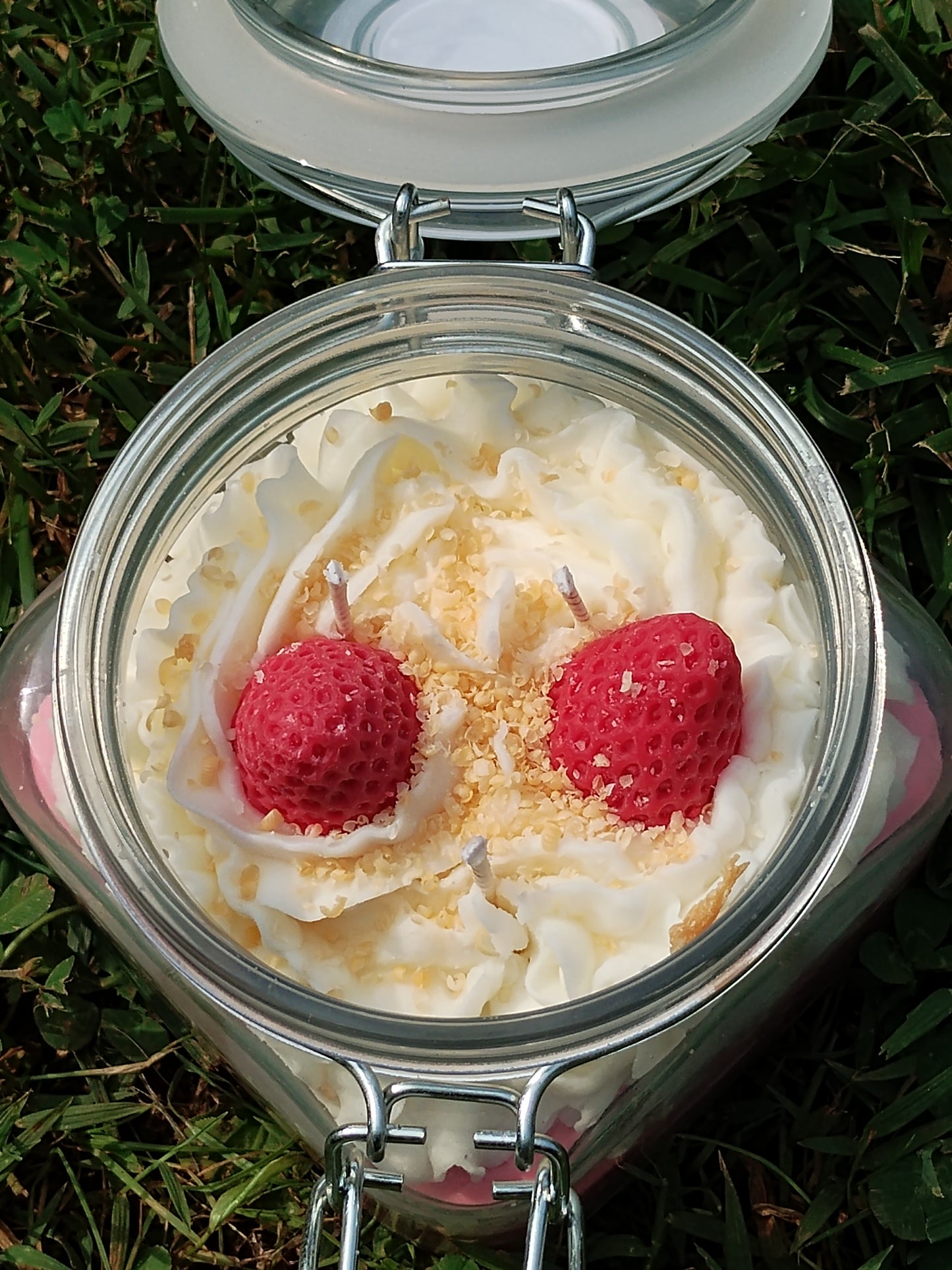 Strawberry Shortcake Candle (18 Oz)